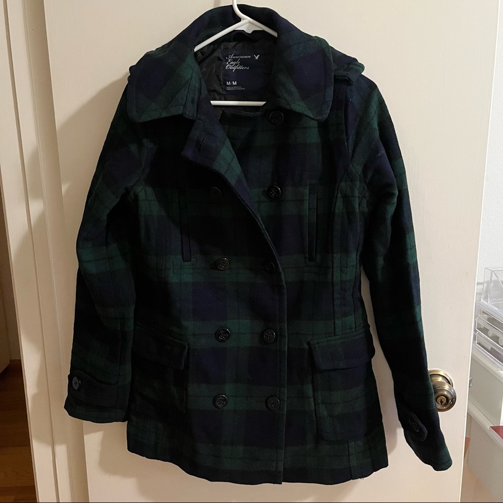 American Eagle size M navy blue and green wool peacoat with quilted lining